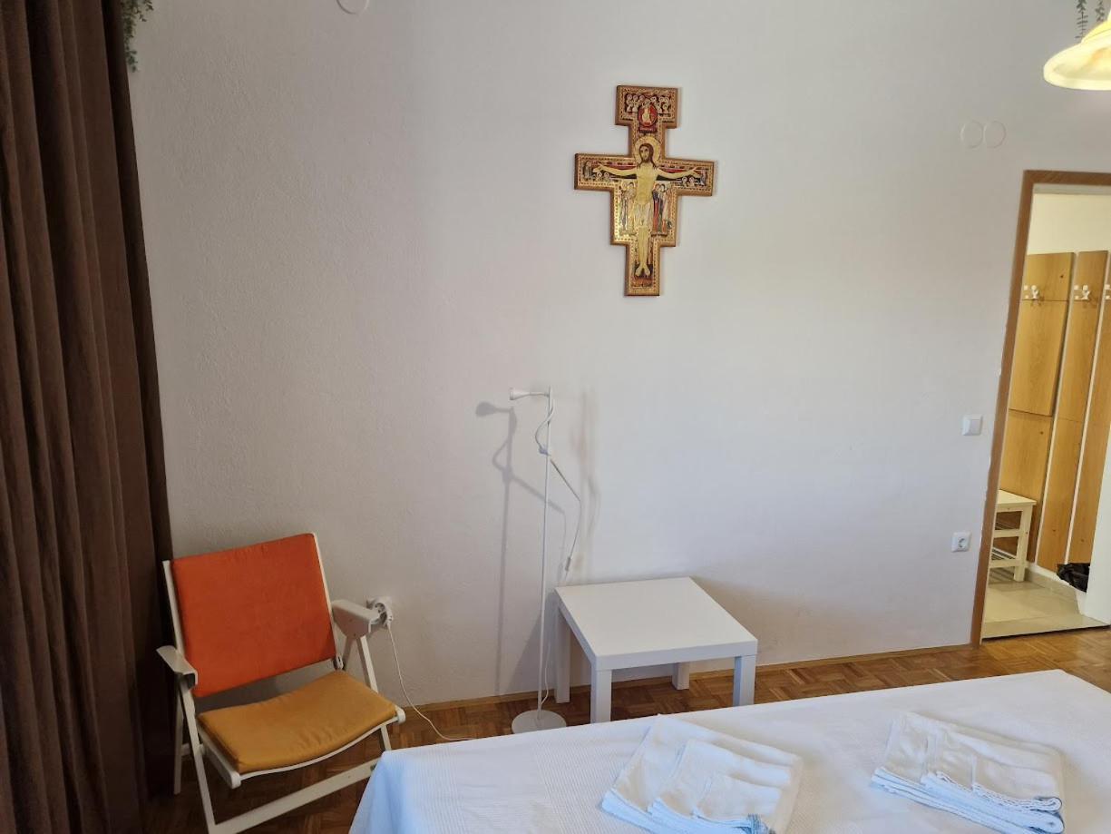Dom Nazaret Apartment